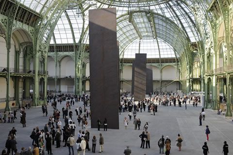 Serra in Paris