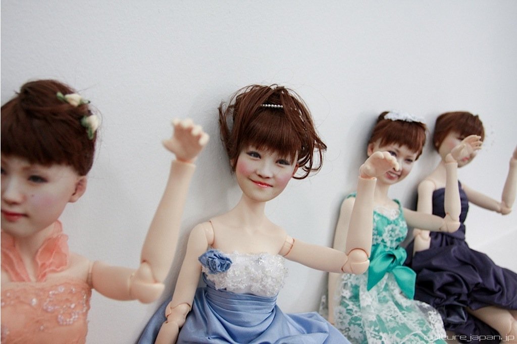 I heart Japan: Human doll cloning