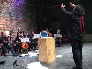 Iancu Dumitrescu & Ana-Maria Avram (w/ Hyperion Ensemble & S. O'Malley) @ 104 - Centquatre