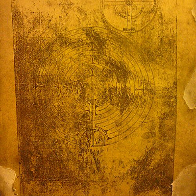 O))) Sources of Verona & Buda labyrinth collection