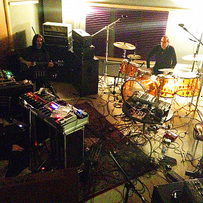 GRAVETEMPLE "Cosmic Urn" Orgone Studio London recording session shots