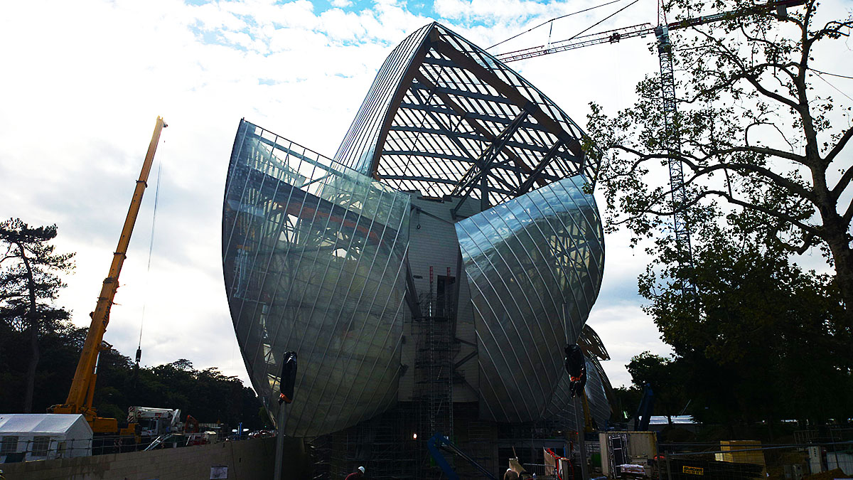 Visit to Frank Gehry Louis Vuitton Foundation for Creation Bois de Boulogne