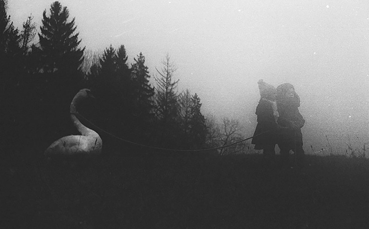Laura Makabresku: photography & fairy tales