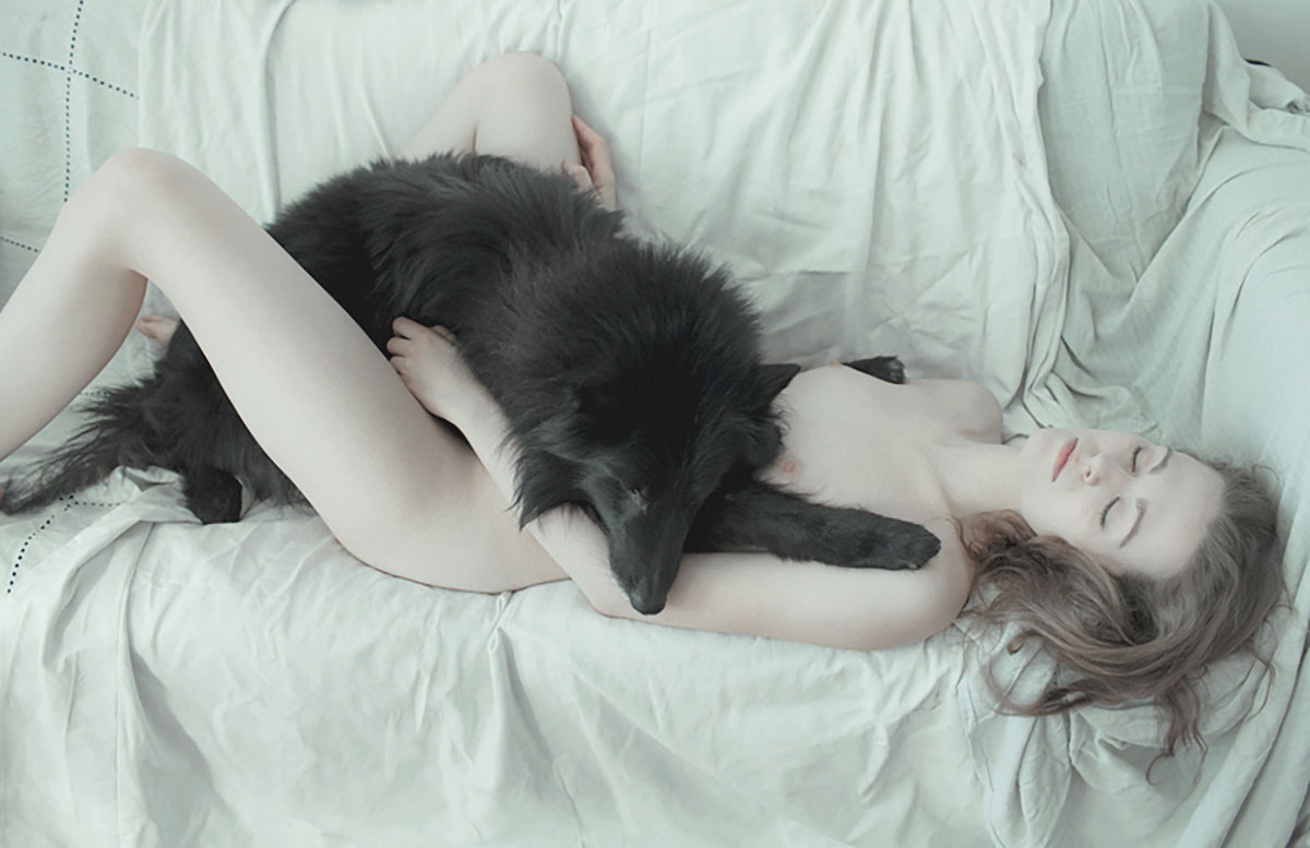 Laura Makabresku: photography & fairy tales