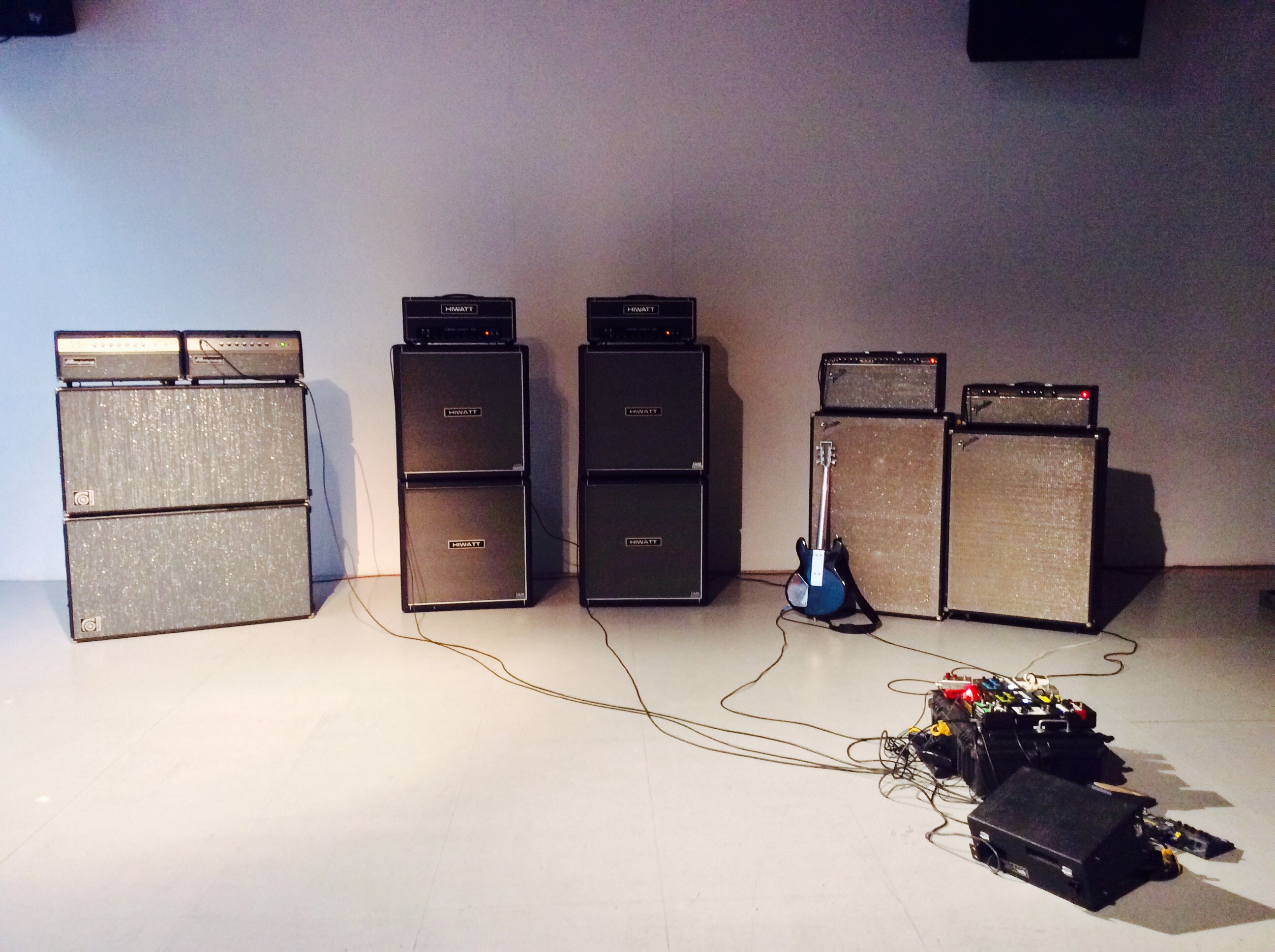 Zürich backline/beauty & glory